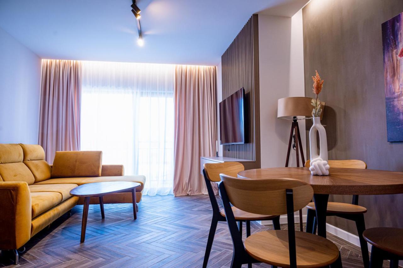 Papi House Apartment Targoviste Ngoại thất bức ảnh