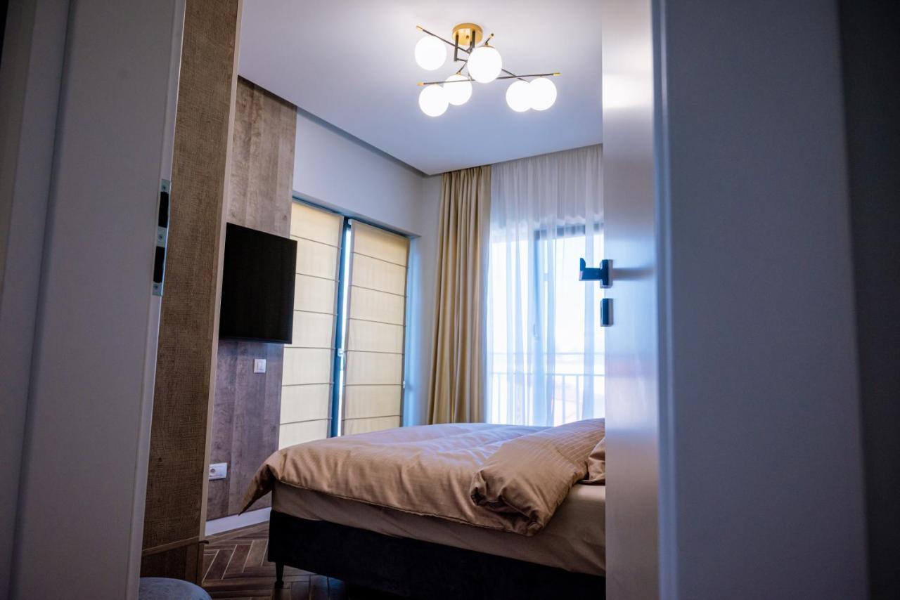 Papi House Apartment Targoviste Ngoại thất bức ảnh